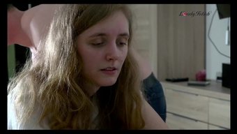 Genç (18+)...