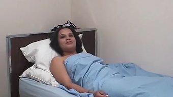 Genç (18+)...