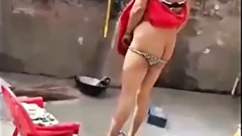 Genç Kız K...