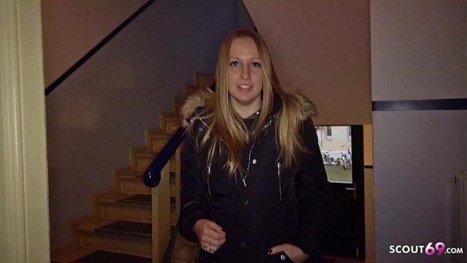 Casting Testinin Anal Olduğunu Fark Edince Kızarıyorum.