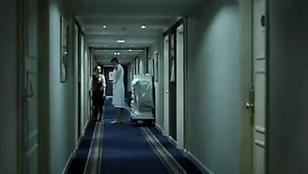 Karısı, It...