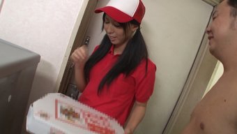 Pizza Tesl...