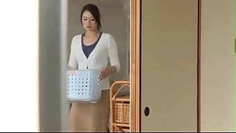 Asyalı Mil...