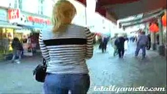 Yüzüne Boş...