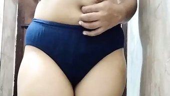 Desi Kolej...