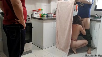 Genç (18+)...
