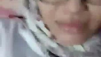 Bir Tudung...