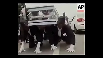 Kadına Bir...
