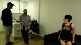 Iş Arkadaş...