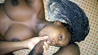 Ebony Genç...