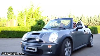 Genç Kız (...