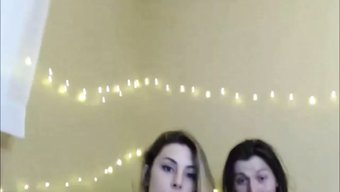 Iki Sıcak ...