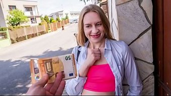 Dövme Dolu...