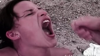 Genç (18+)...
