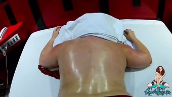 Genç (18+)...
