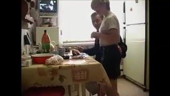 Kızının Ta...