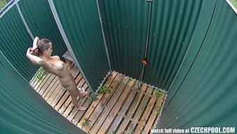 Voyeur Cam...