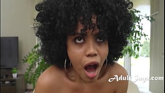 Ebony Güze...