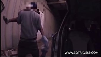 Genç (18+)...
