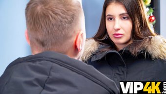 Genç (19) ...